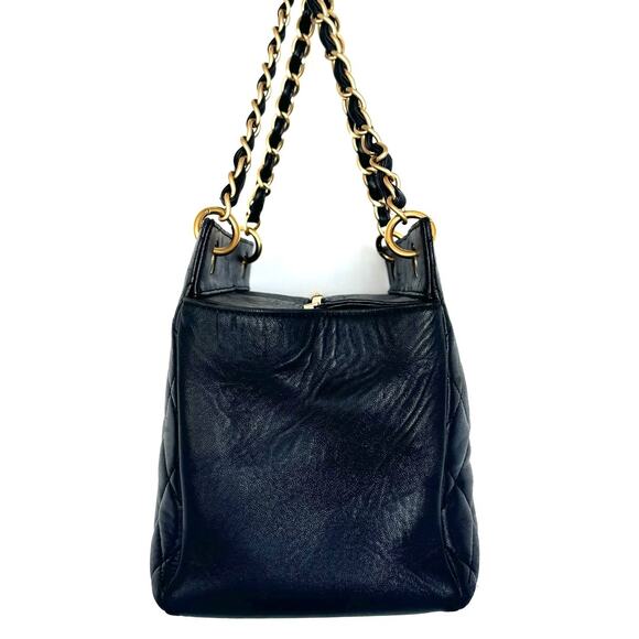 Authentic Chanel Lambskin Shopping Tote Quilted Shoulder Bag Gold Black Chain - Picture 3 of 10